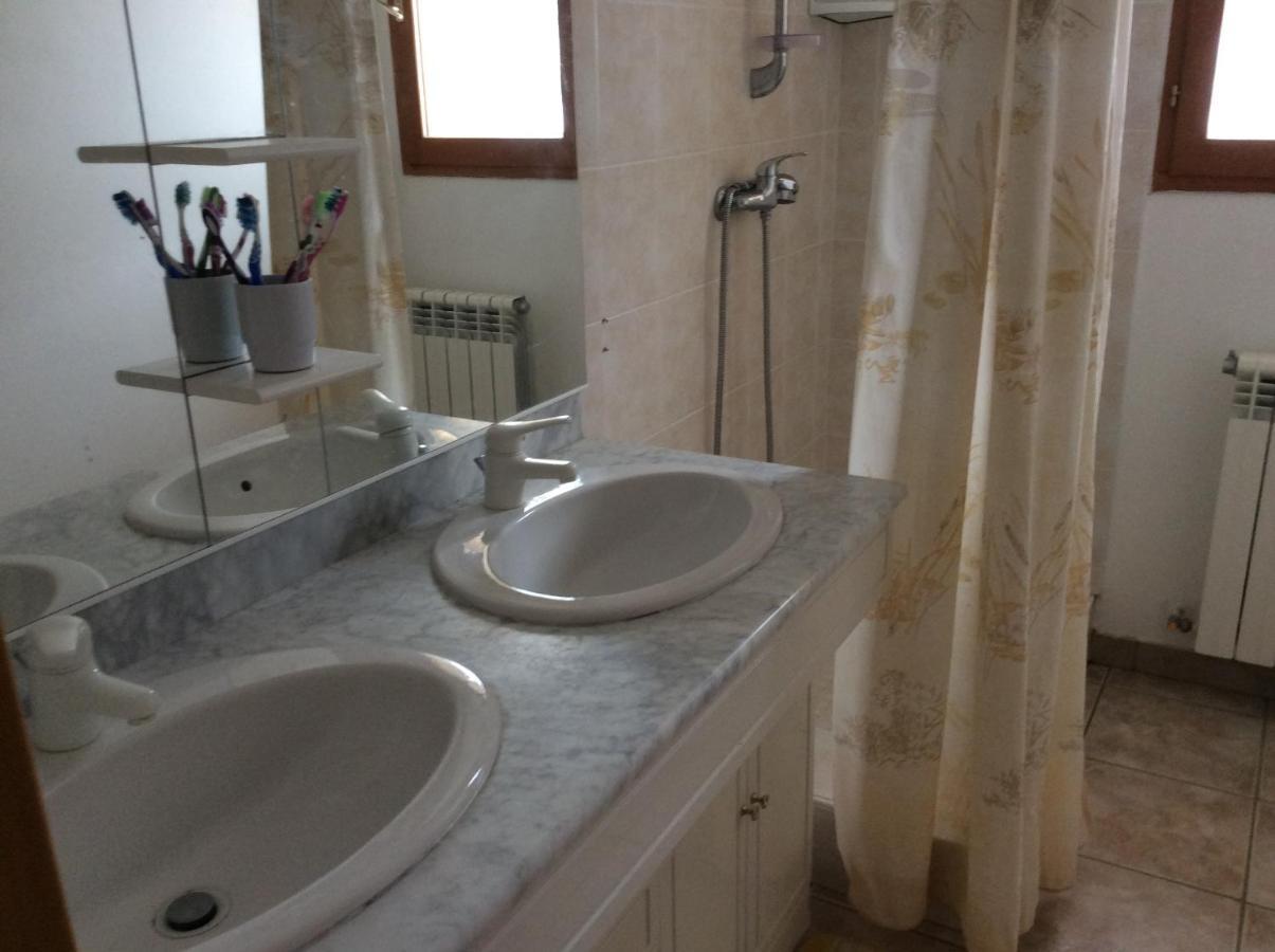 Chambre D'Hote Les Carlines 아르비유 외부 사진